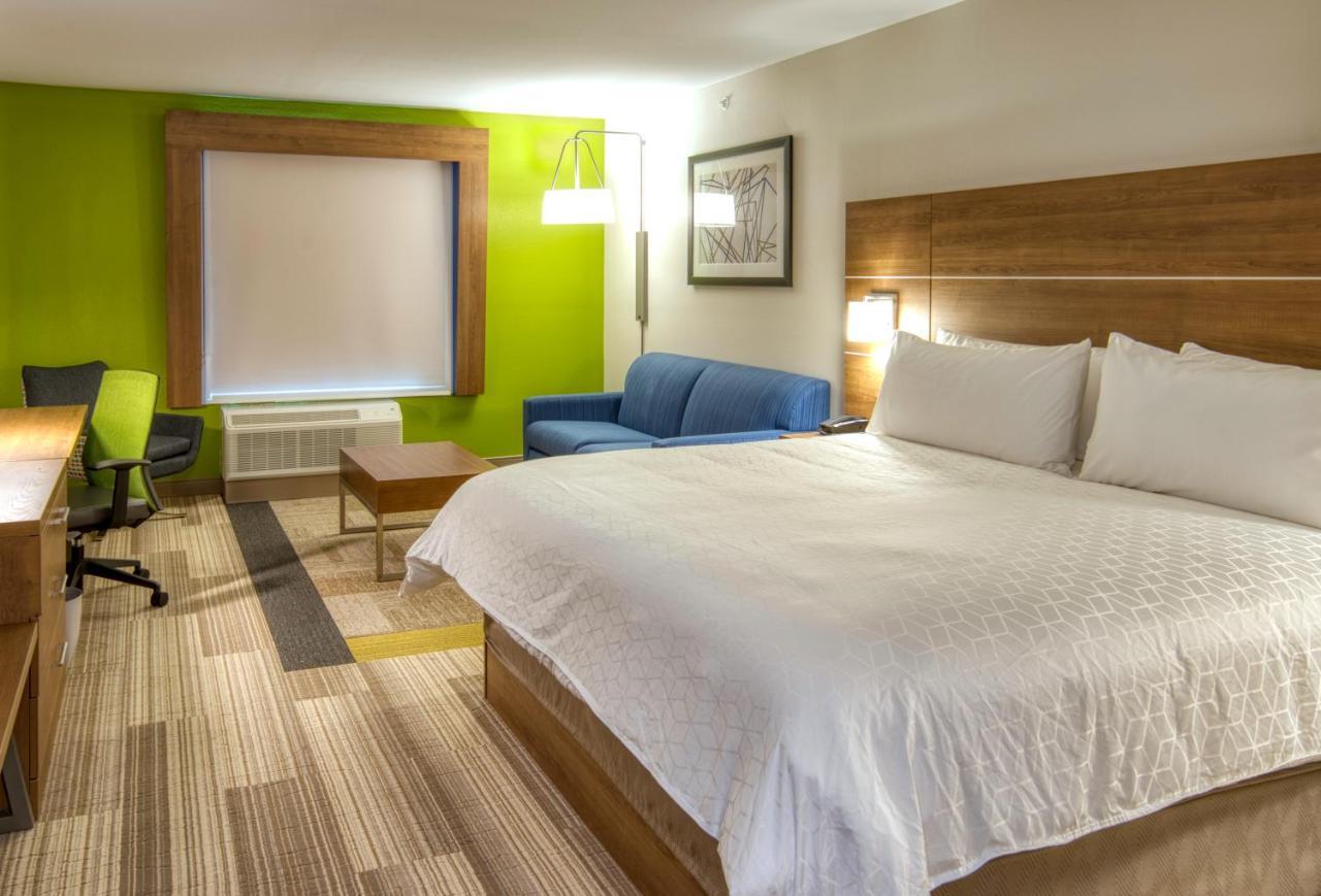 Holiday Inn Express Hotel And Suites Lincoln Airport By Ihg Екстериор снимка